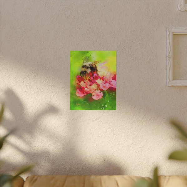 Bumble in the Flowers - Image 7